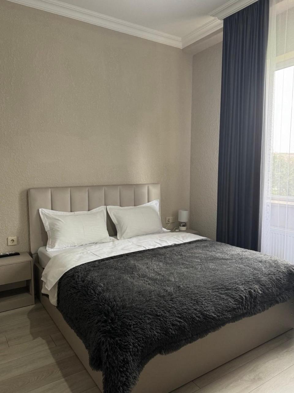 Guest House Nima Kutaisi Zewnętrze zdjęcie